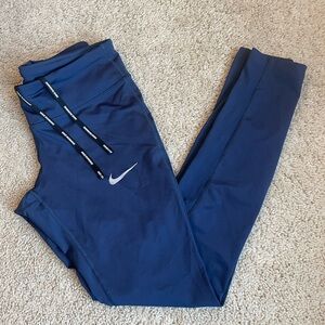 Navy Nike pant length leggings